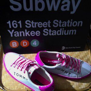 Tommy Hilfiger white and 🔥Hot pink patent leather sneakers
